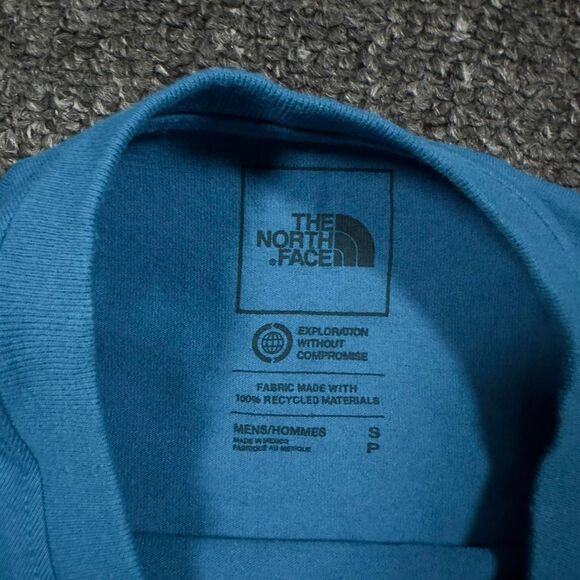The North Face Graphic T-Shirt Men S Blue Recycled Cotton Outdoor Tee - Picture 3 of 5